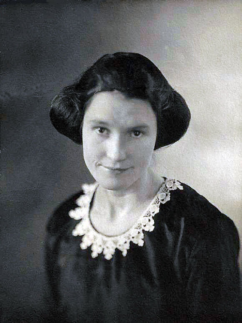 stuffmomnevertoldyou:  Happy birthday to Edith Hamilton, you minx!Hamilton, the author of “Mythology: Timeless Tales of Gods and Heroes,” was a brilliant and driven scholar who “demystified the classics for readers who no longer knew them firsthand.”