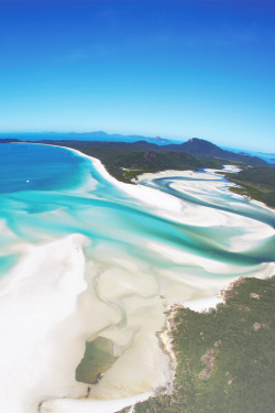 godl0ves-ugly:  i want to go to whitehaven beach more than anything.. 