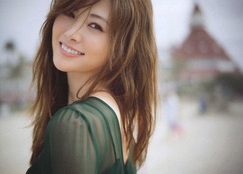Mai Shiraishi 2nd Photobook - Passport (two-page spread)