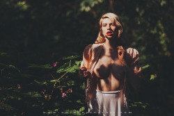 corwinprescott:  &ldquo;The Jungle&rdquo;Brooklyn, Ny 2014Corwin Prescott - Miss Jennette