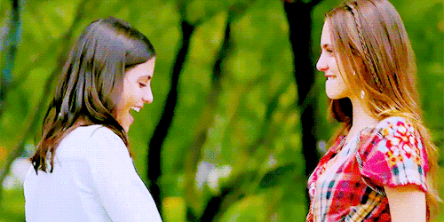 juliantinadaily:Top 10 Juliantina Moments as Voted by Our Followers - Juliana teaching Valentina how