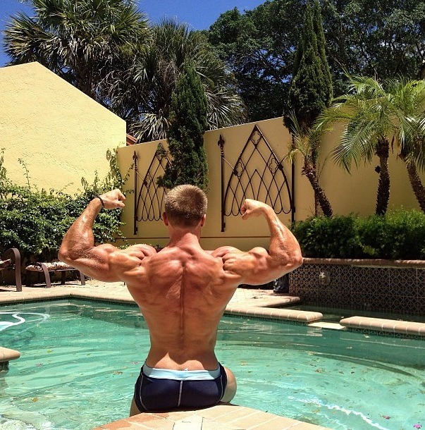 muscleguy809:  adonisreflected:  Adam Charlton, Part 4  Love 