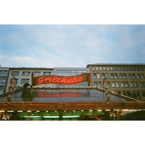 Frankfurt   #analogphotography #analog #filmphotography #35mm #ishootfilm #istillshootfilm #filmisno