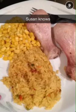 whitepeoplestealingculture:  Salmonella on a plate.  