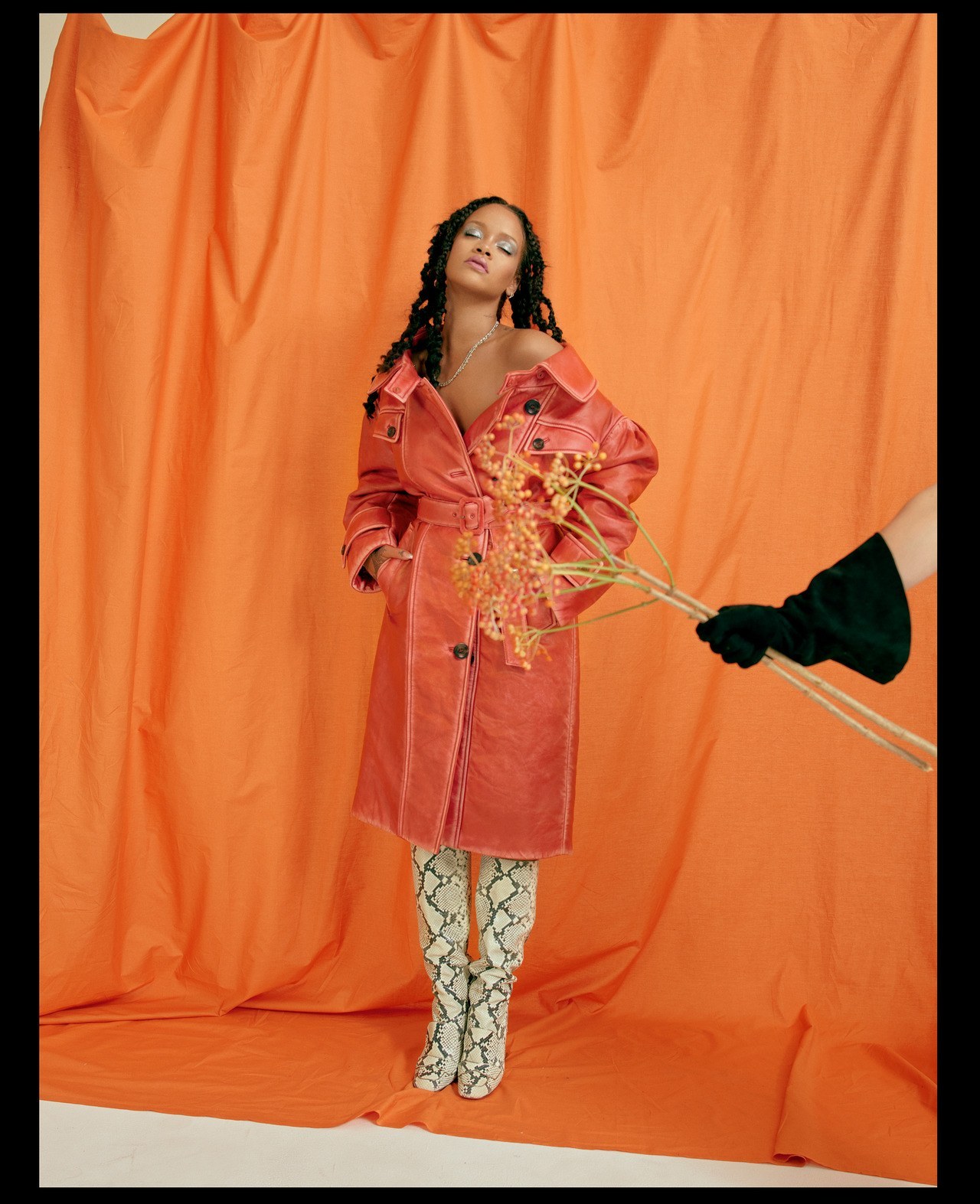 Rihanna for Allure October 2018Wearing: Miu Miu coat, Rochas boots, Maria Tash earrings, and Chrome Hearts necklace
Photography: Nadine Ijewere
Styling: Jahleel Weaver
Hair: Yusef Williams
Makeup: Priscilla Ono
Manicure: Maria Salandra