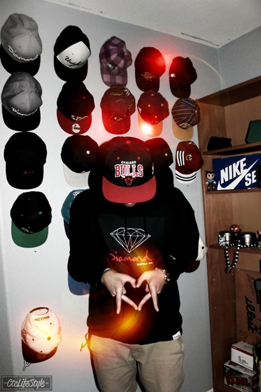 diamond-dope-shit:  obeybullsr:  http://obeybullsr.tumblr.com/  Dope and Swagged