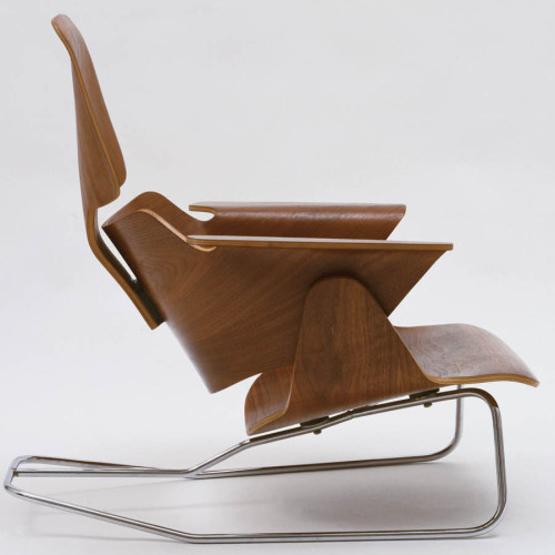 ctorresdesign:  Lounge Chair. c. 1944. All rights reserved, Charles Eames and Ray Eames, 2011, United States. Molded plywood and steel rod, 28 3/4 x 30 1/8 x 30″ (73 x 76.5 x 76.2 cm). The Museum of Modern Art, New York. Gift of the designers, 1973.