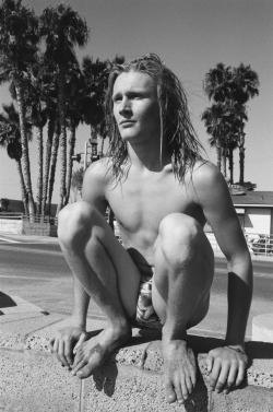 americasfinestkids:  Cameron at the beach