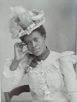 dbvictoria:VICTORIAN WOMEN OF COLORThese are selections of wonderful and very intact photographs taken during the Victorian Era, mainly from the years 1860 to 1901. Photos of Women of Color from this era are hard to come by,  especially “family” photograp