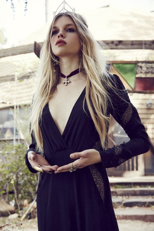 thebohogarden:  For Love & Lemons 