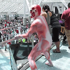 annameii:  killthedemoninsideyou: The Colossal titan knows how to dance   omg this