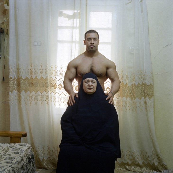 hopeful-melancholy:  Egyptian bodybuilders pose with their mothers. In Egypt, perfecting