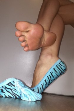 Nylon &Amp; Feet