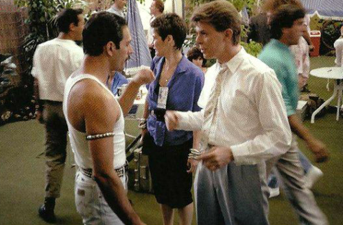 David Bowie Forever Queen Under Pressure The Crazy Moment Freddie Served Bowie Before He Was Famous