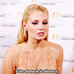 emmasneverland:  How do you think that relationship [Emma &amp; Hook] is going