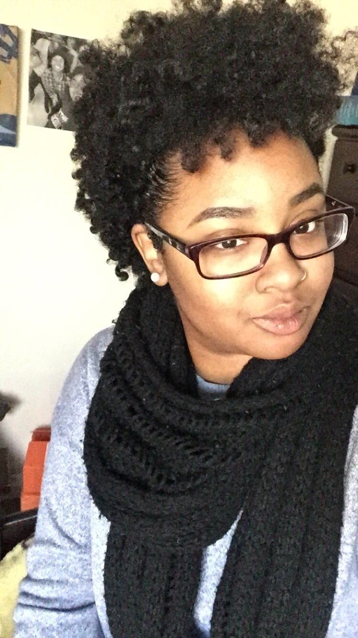 heyitscreasybear:jetadorejanaai:Am I too late for the #blackout ??  No not too late
