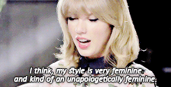 wildestsdreams:  Taylor Swift talking about her fashion style on a Special Interview in modelpress (