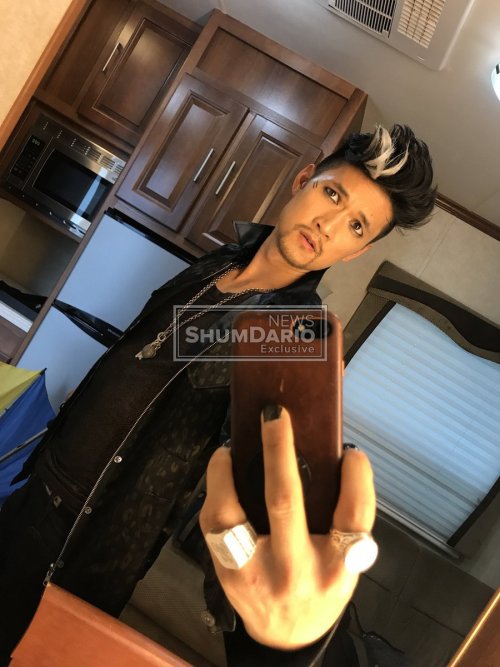 dailyharryshumjr:@ShumDarioNews: Selfie of @HarryShumJr as Magnus Lightwood-Bane on #Shadowhunters. 