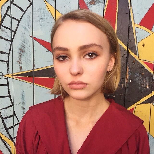 dailylilydepp:Literally stunning.