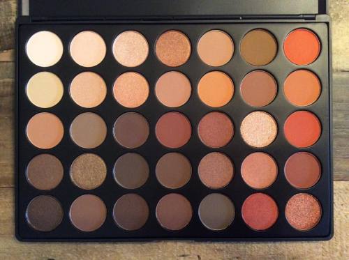 Look who just arrived in the mail! Lawd she&rsquo;s a beauty! #morphe35o