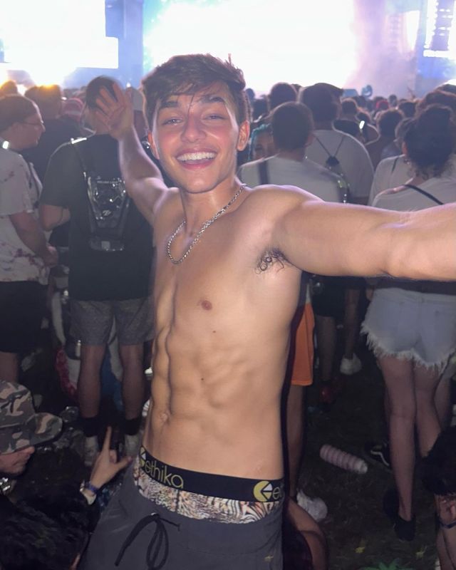 braden sherota on Tumblr