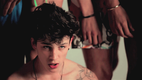 stringilamiamano:  thebluesuicide:  non-mi-salvo-da-sola:  iamsowrongblog:  cinismoedolcezza: