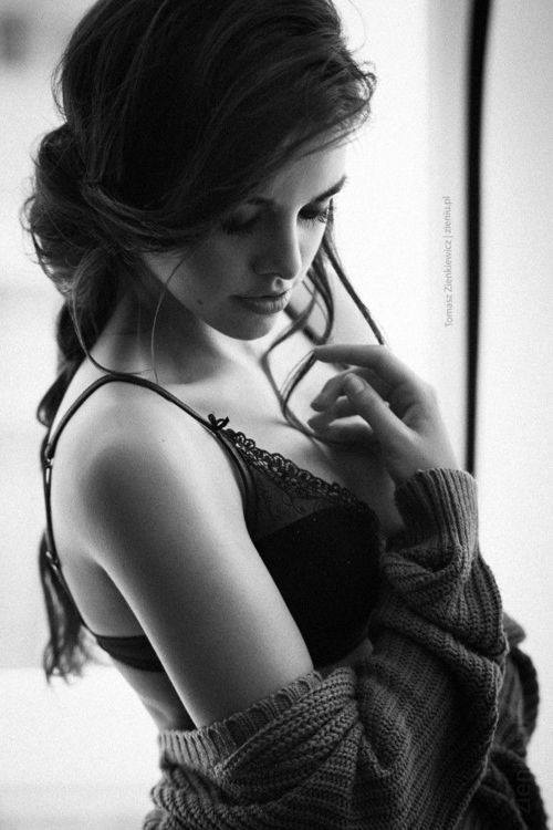 mydarkbaby:  Follow me for 20,000+ More great photos like these: http://mydarkbaby.tumblr.com/ 