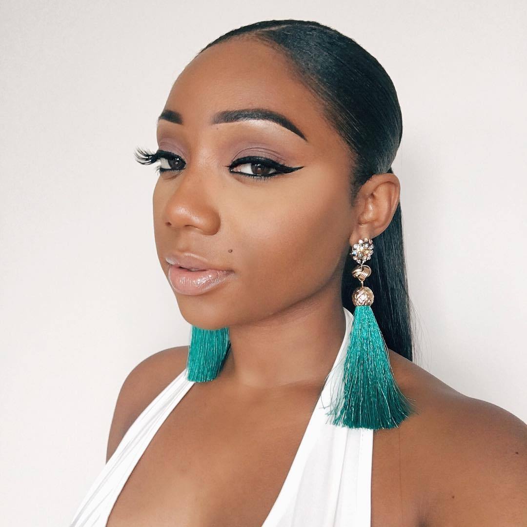 brownnesscrew:  https://www.instagram.com/tamararenaye Click here to follow BrownnessCrew