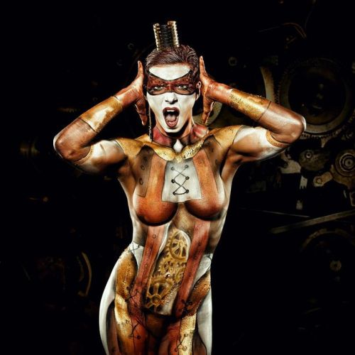 Bodypainting - 2013 © kollektivmaschine www.instagram.com/kollektivmaschine/