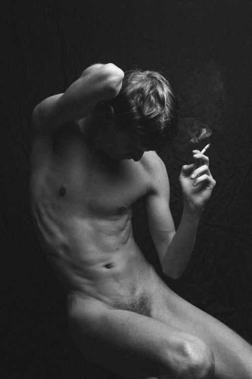 newloverofbeauty: Sven Serkis:  Smoker