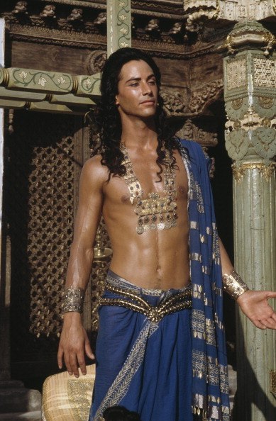 thatqueerwandering-earthchild:  ohthentic:  keanuquotes:Little Buddha stills.  Via VK.com  Oh  How I imagine Lord Dionysos appeared before the people of Thebes 