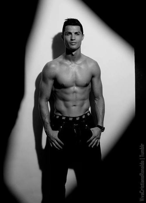 Sex vivacristianoronaldo:  Cristiano Ronaldo pictures