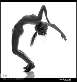 Popular Nudes on 500px