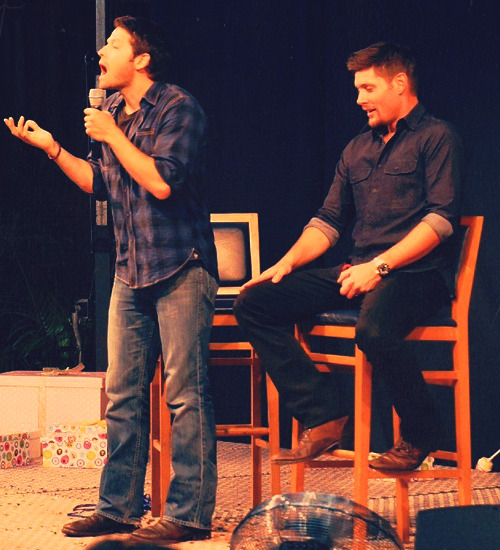 rohoshi-shipper:  Me too, Jensen (x) 