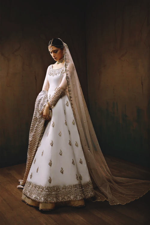 aishwaryaaraiii:Zuria Dor Bridal 2020 Collection