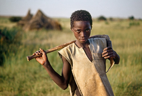 autremondeimagination:  Stolen Childhoods by Steve McCurry From Top: Africa, Tibet, Nepal, Kabul, Myanmar/ Burma, Afghanistan, Bangladesh, India, Burma, Niger 