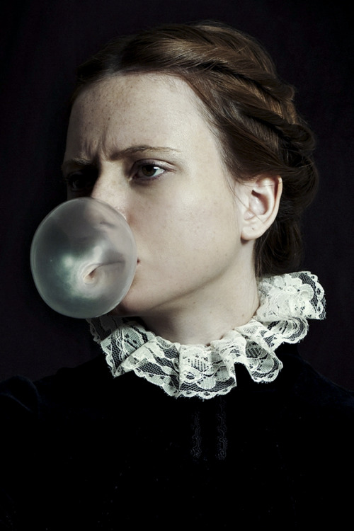 nevver: She is fiction, Romina Ressia