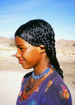 maghrabiyya:  let’s just appreciate traditional tuareg hairstyles for a second
