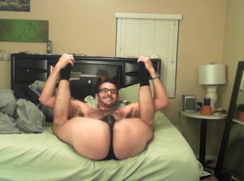 cheekyman37:  nicethongbro:  Leave your socks on bro  Omg that ass!