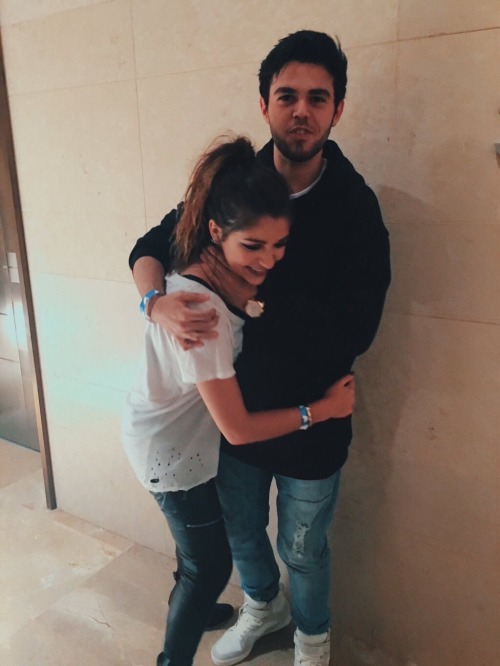 New picture of James and Andrea Russett