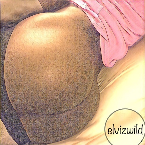 elvizwild:  Who’s up?