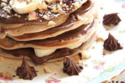 in-my-mouth:  Nutella Banana Pancake Stack 