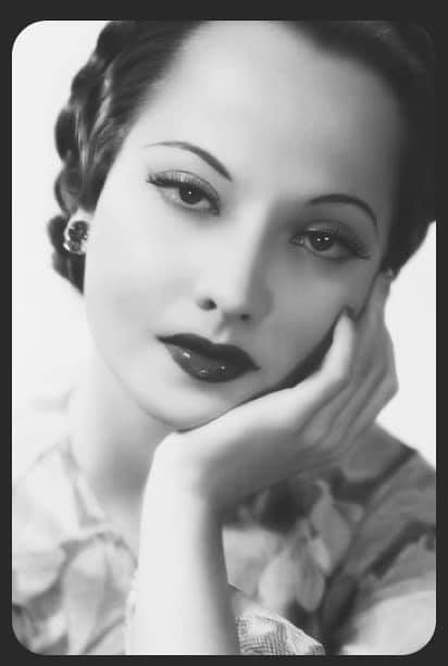 Merle Oberonhttps://painted-face.com/