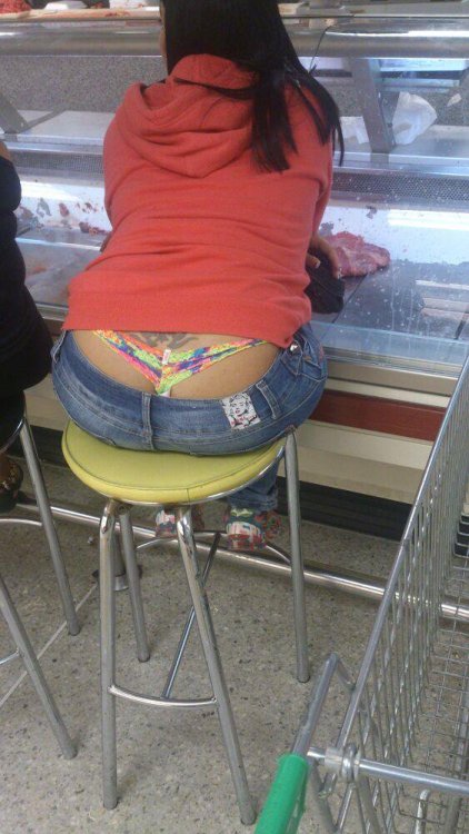 thongexposed:  Hot #thong #ass posted by @intoxiquei t.co/5vQRzawr9Z #thongexposed t