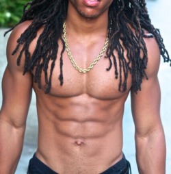 talldaddy:  www.talldaddy.tumblr.com 