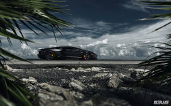 itcars:  Lamborghini Aventador  Image by Webb Bland