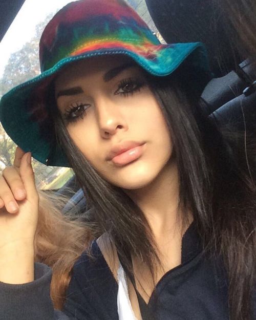 http://streetgrl.tumblr.com/post/154691128212