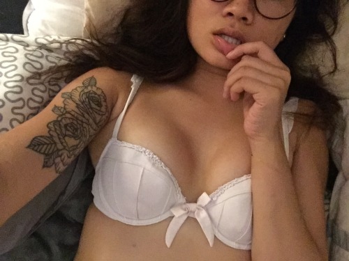 stonerjpeg: Spoil me