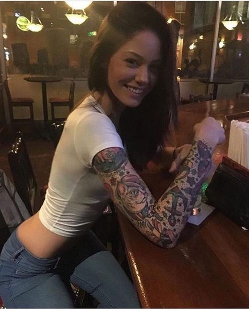 Pretty tattoo woman from Las Vegas. ID:514034 https://t.co/ZkFkTeP2CL