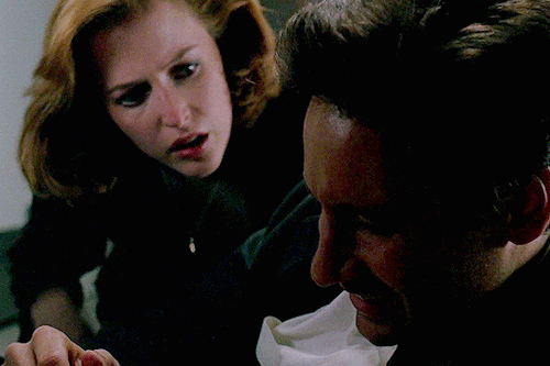 cristinaricci:  The X-FILES | Clyde Bruckman’s Final Repose (03.04)  Scully: How